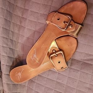 2" wood heeled slides...